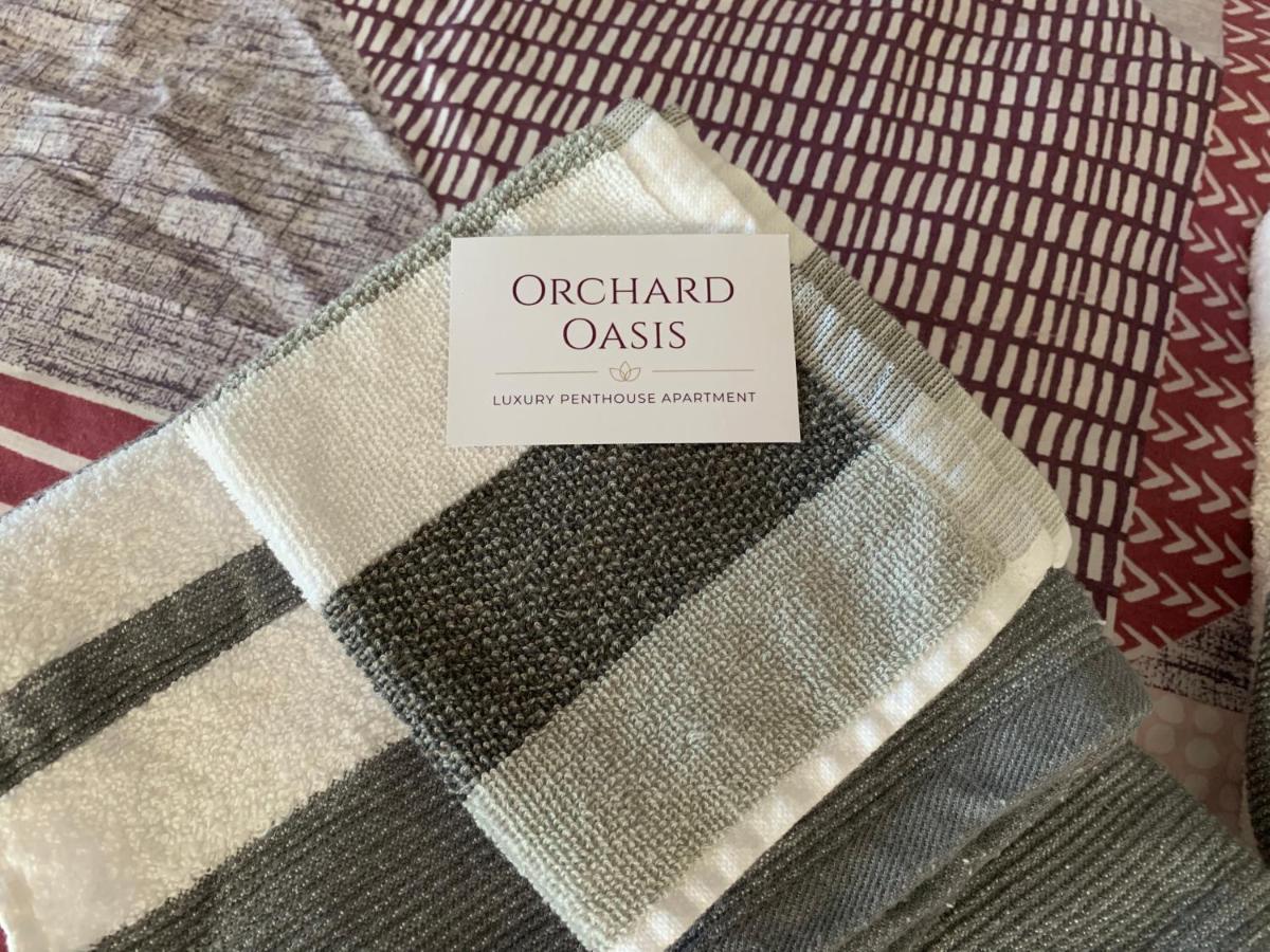 Orchard Oasis, Luxury Penthouse Getaway Daire Coleraine Dış mekan fotoğraf